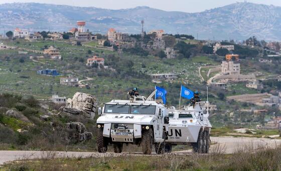 联黎部队 沿蓝线巡逻的维和人员